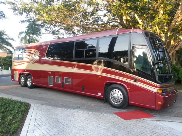 Coral Gables Coach Bus 
